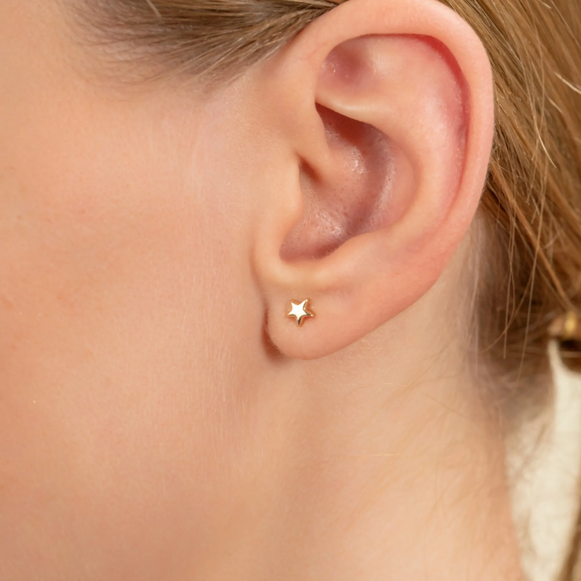 Solid Gold Star Studs, Stella